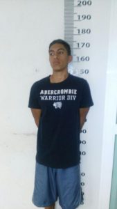 presunto ladrón autos neza