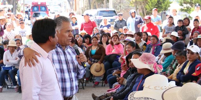 El esfuerzo social mejora la imagen urbana de Tlachaloya