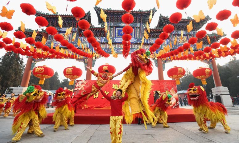 El reverso de la moneda – Serpiente emplumada y dragón danzante: reflexiones sobre China