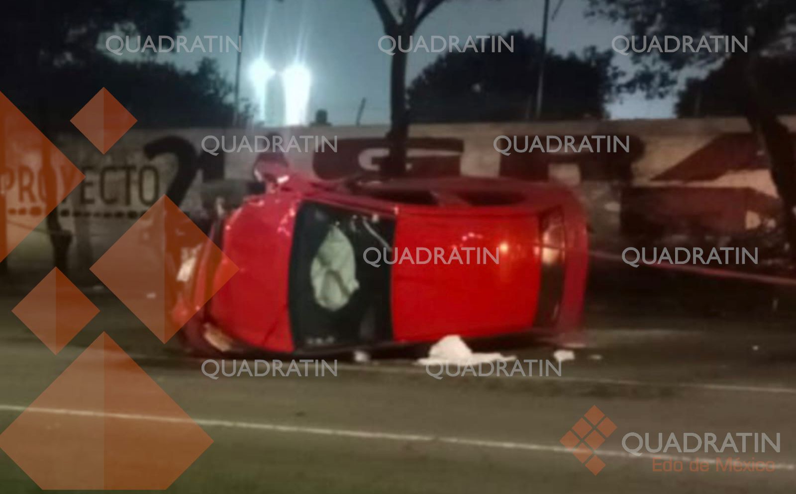Muere joven tras chocar su auto contra un árbol en Toluca - Quadratín ...