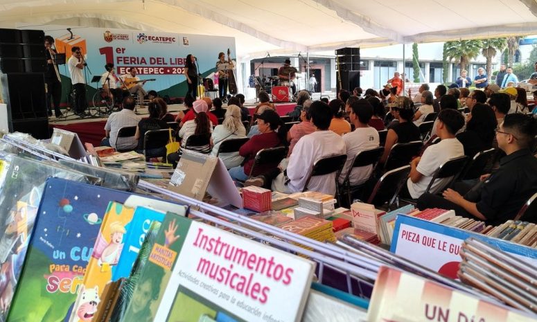 Presentan 1° Feria del libro en Ecatepec