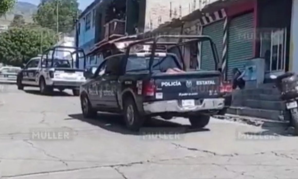 A sangre fría ultiman a fémina cerca de escuela primaria