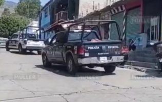 A sangre fría ultiman a fémina cerca de escuela primaria