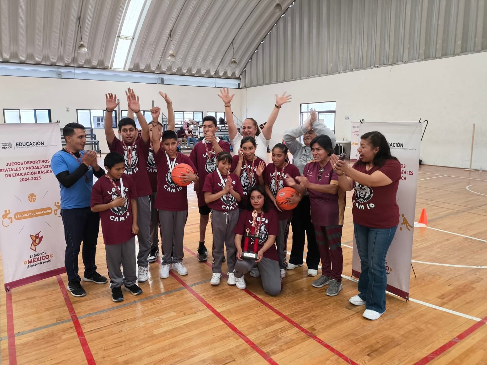 Juegos Deportivos de Educación Básica
