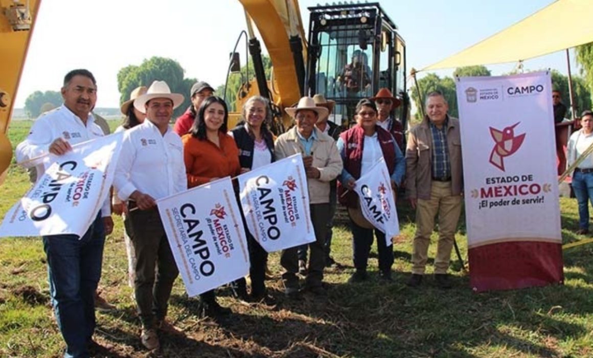 Impulsan el campo con maquinaria nueva en el Estado de México