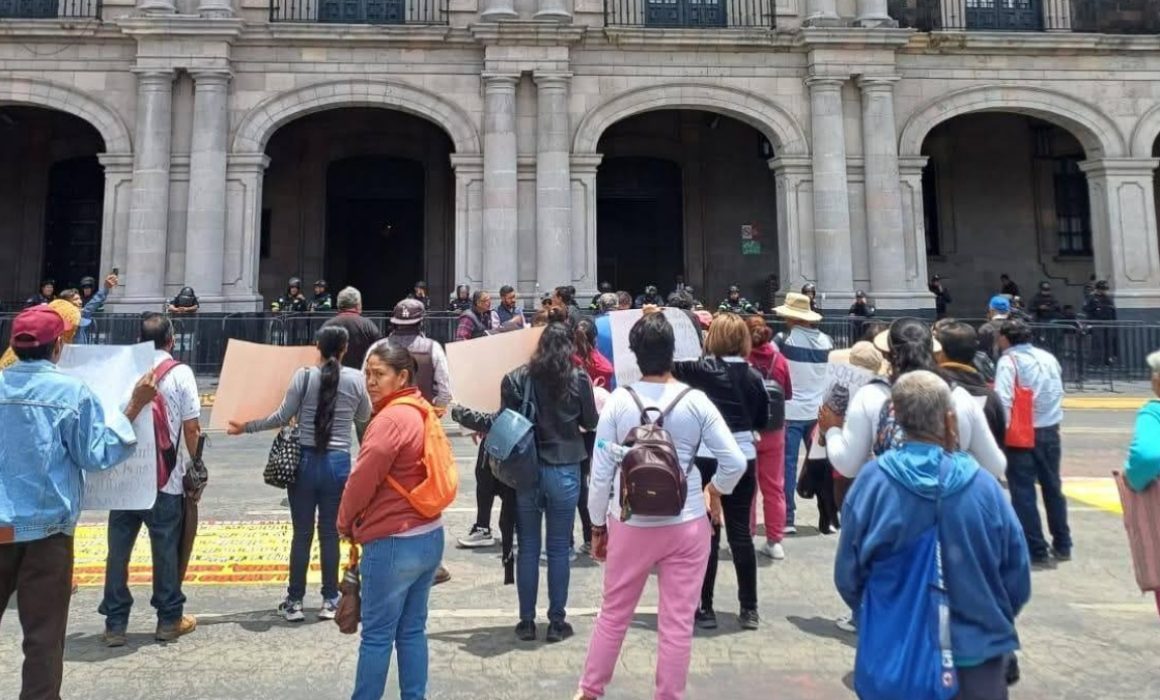 Exigen vecinos de Cuautitlán Izcalli soluciones en Toluca