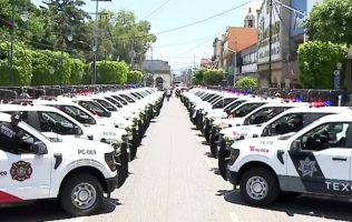 Entrega Delfina Gómez 45 patrullas a elementos de seguridad pública