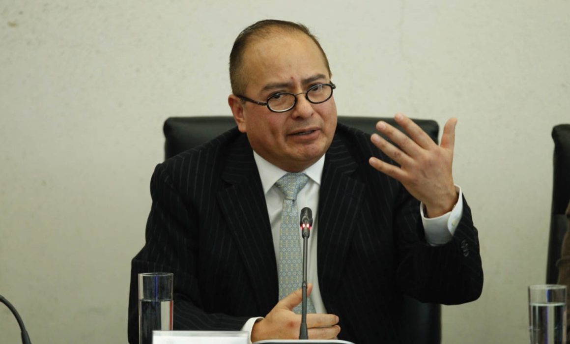 Del derecho de protestar al derecho de imponer