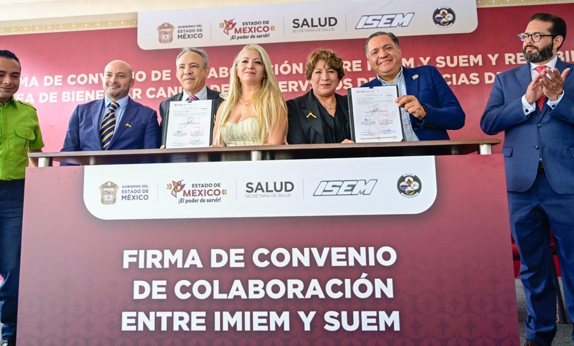 Delfina Gómez firma convenio