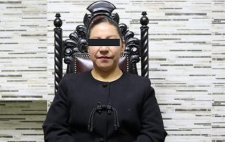 Detienen a Selenne N, alcaldesa de Capulhuac