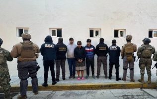 Detienen a presuntos secuestradores de inmigrantes en Chalco, Edomex