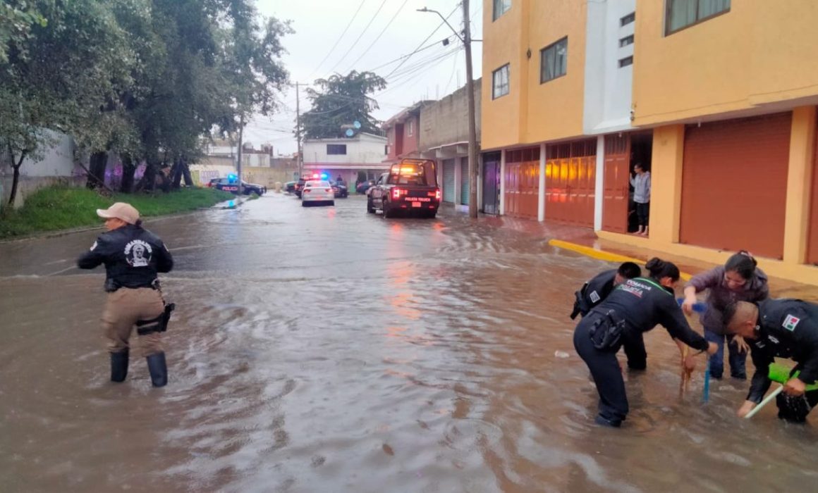 Diario sufre inundaciones Toluca, refleja incapacidad de Ricardo Moreno