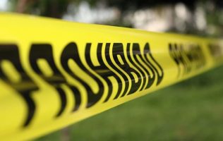 Dispara mujer contra vecino tras riña en Atizapán