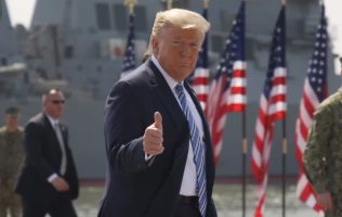 Asegura Trump tener el control total de los cielos de Irán