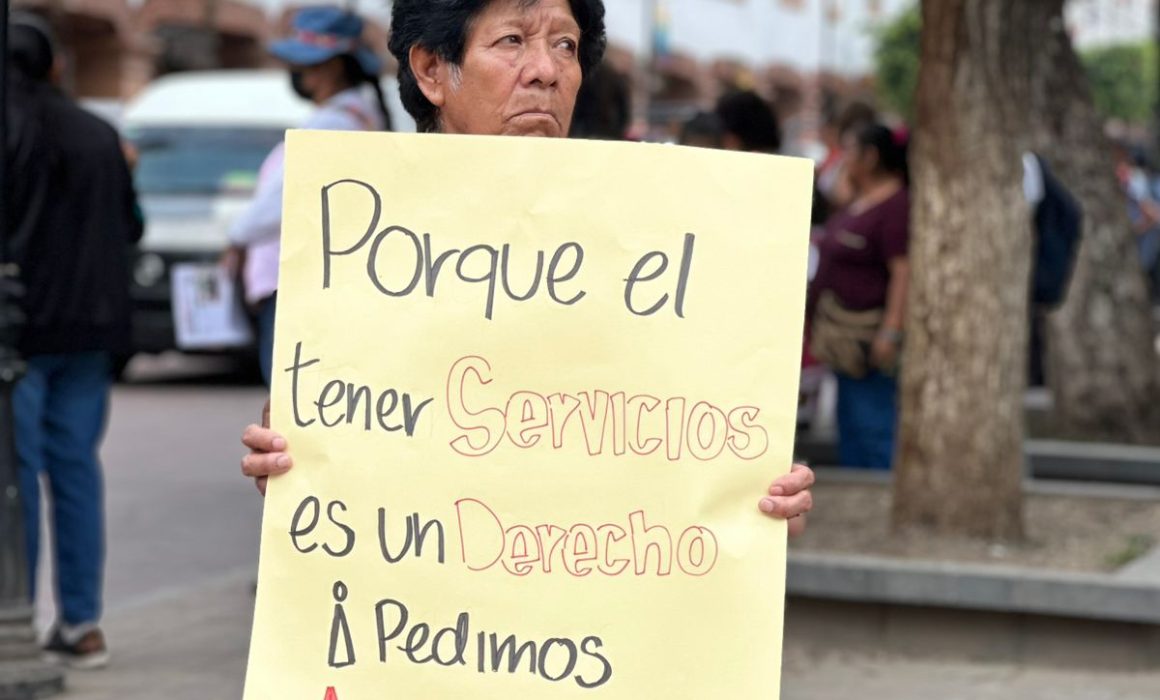 Exigen protestantes de Chimalhuacán audiencia con Delfina Gómez