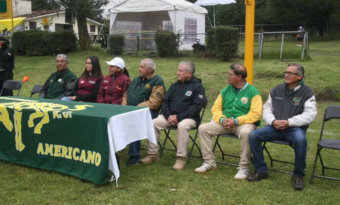 Dedican Potros Toluca campo a un grande