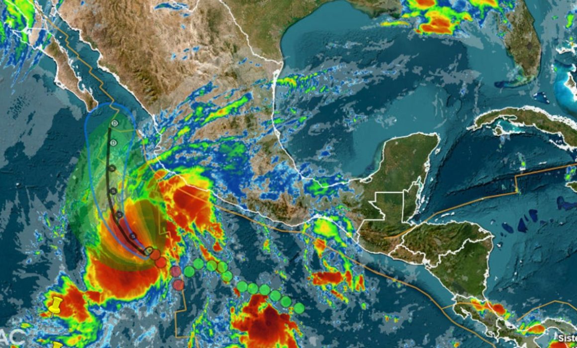 Se intensifican Flossie y Barry en el Pacífico mexicano