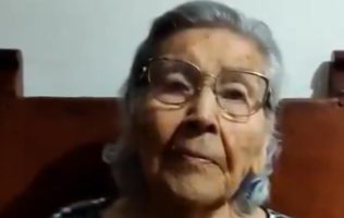 Recupera mujer de 102 años su patrimonio tras fraude en Naucalpan