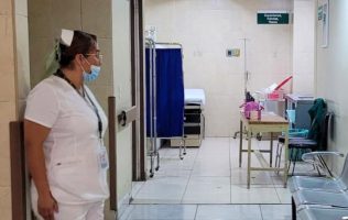 Supervisan rehabilitación de Urgencias en hospital de Los Reyes La Paz