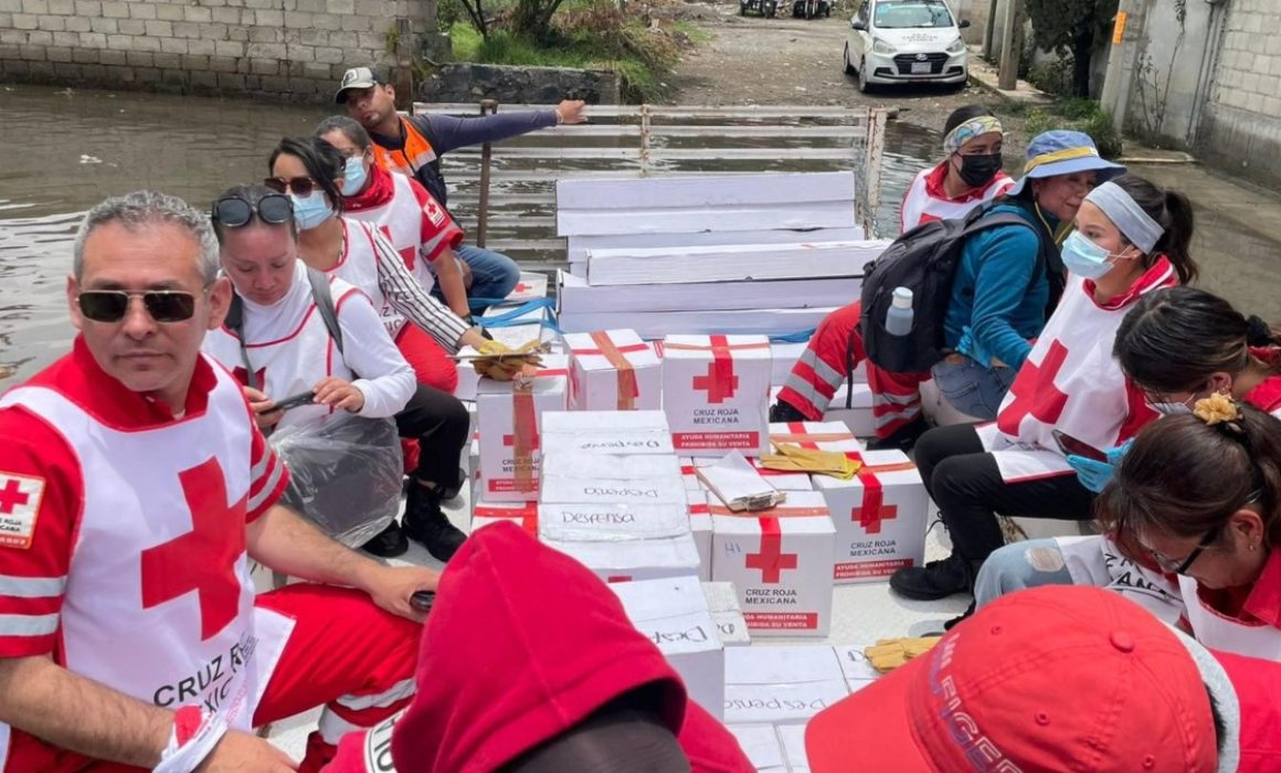 Olvidan políticos a los de Atenco; acude la Cruz Roja a su rescate