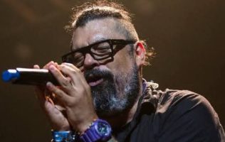 Sufre Dr. Shenka, vocalista de Panteón Rococo, pre infarto