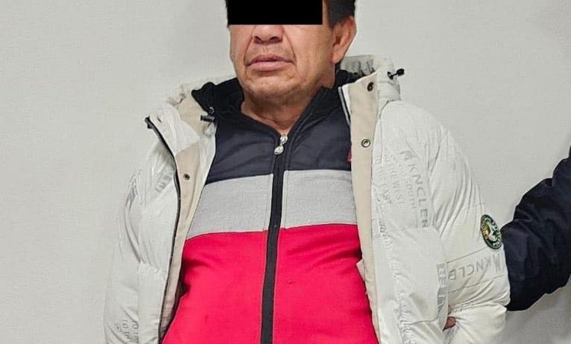 Personal de la Policía Municipal de Ecatepec detuvieron a un presunto asaltante