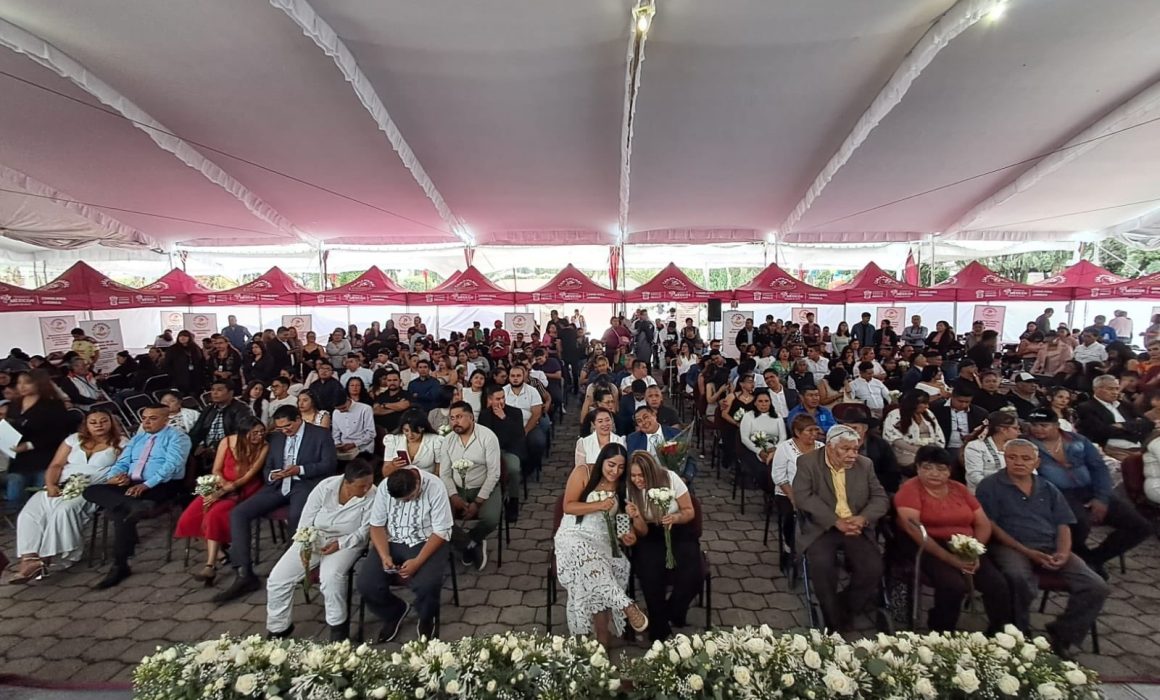 Celebran 57 bodas comunitarias en Acolman en el marco de las Caravanas de Justicia Social