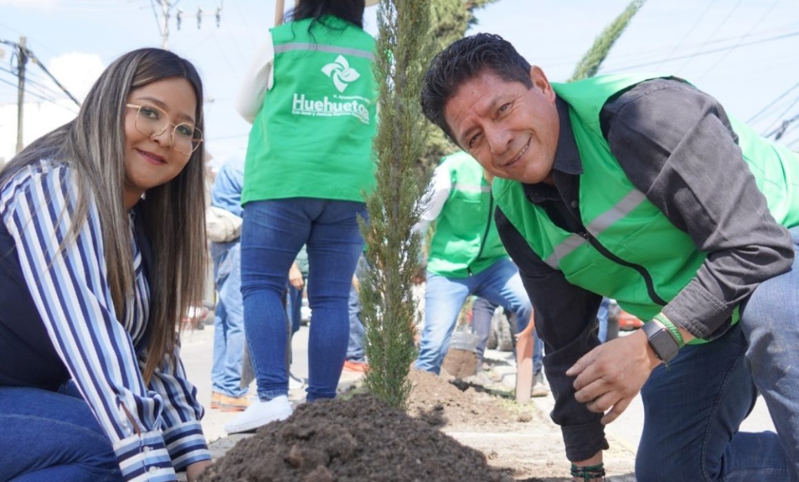Reforestan centro de Huehuetoca por el Día Mundial del Medio Ambiente