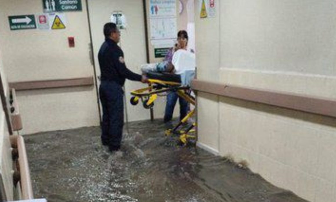 Activa IMSS protocolos tras inundación en Hospital 53 de Los Reyes