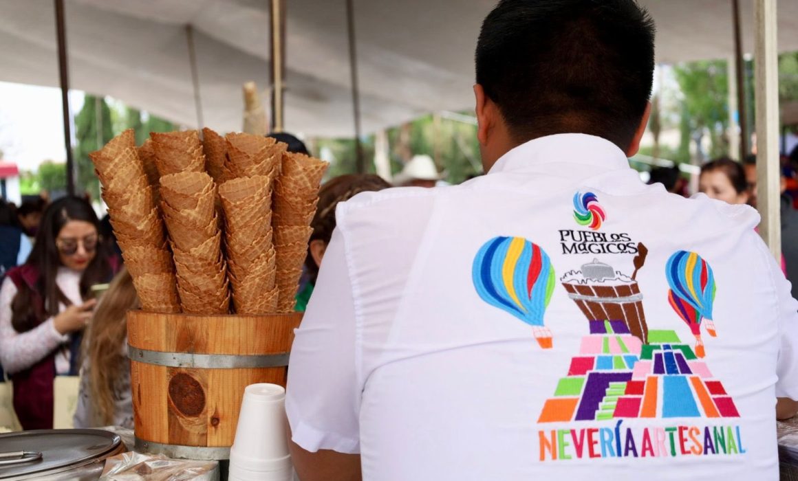 Mercadito Artesanal en Acolman
