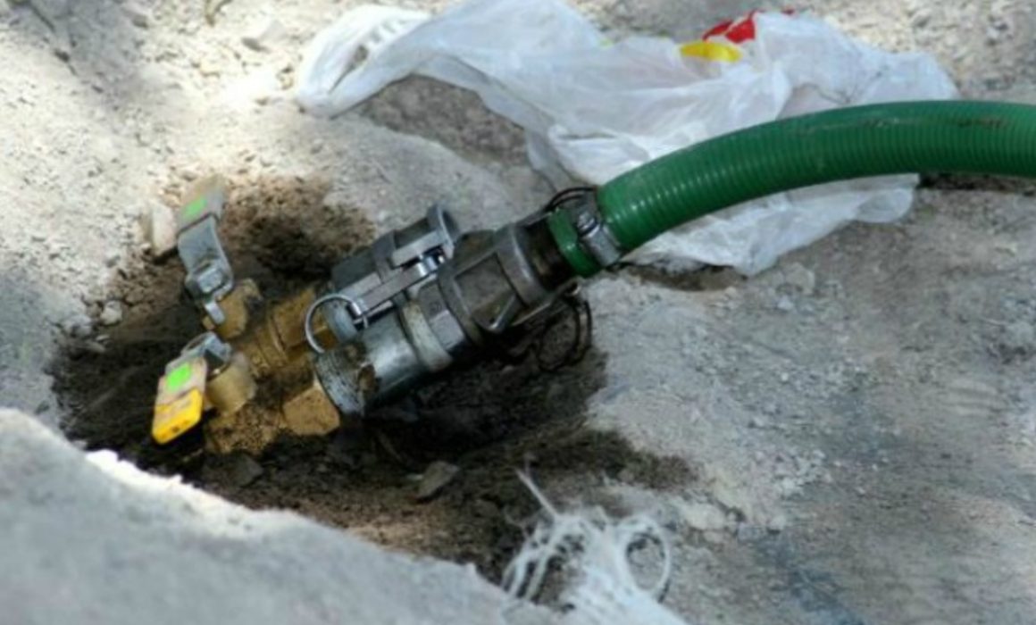 Aseguran autoridades toma clandestina de hidrocarburo en Acolman