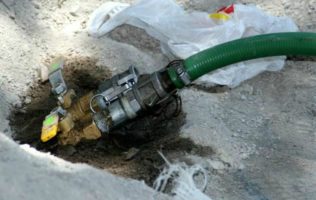 Aseguran autoridades toma clandestina de hidrocarburo en Acolman