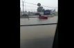 Vehículo inundado en Tecámac