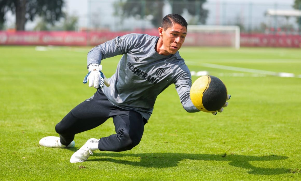 Confirma Toluca llegada de Hugo González