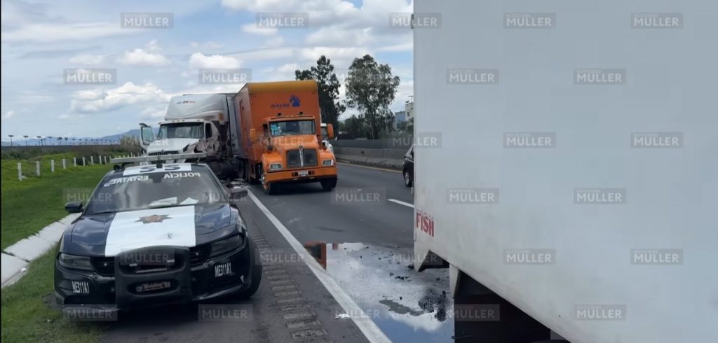Accidente en la mexiquense, Ecatepec
Créditos: Oswaldo Muller.
