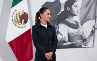 Anuncia Sheinbaum reapertura fronteriza para cruce de ganado a EU