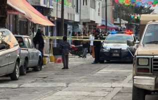 Apuñalan a hombre durante pelea en las calles de Toluca