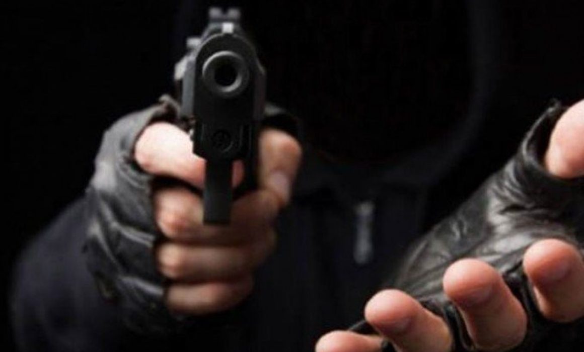 Asaltan a pareja en Coacalco