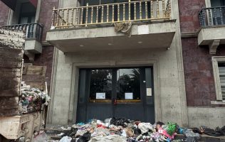 Bloquean recolectores de basura Palacio Municipal de Ixtapaluca