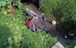 Cae a una zanja y pierde la vida en Toluca