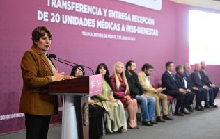 Delfina Gómez da paso hacia la atención médica gratuita