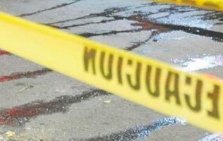 Ejecutan a motociclista frente a iglesia en Valle de Chalco