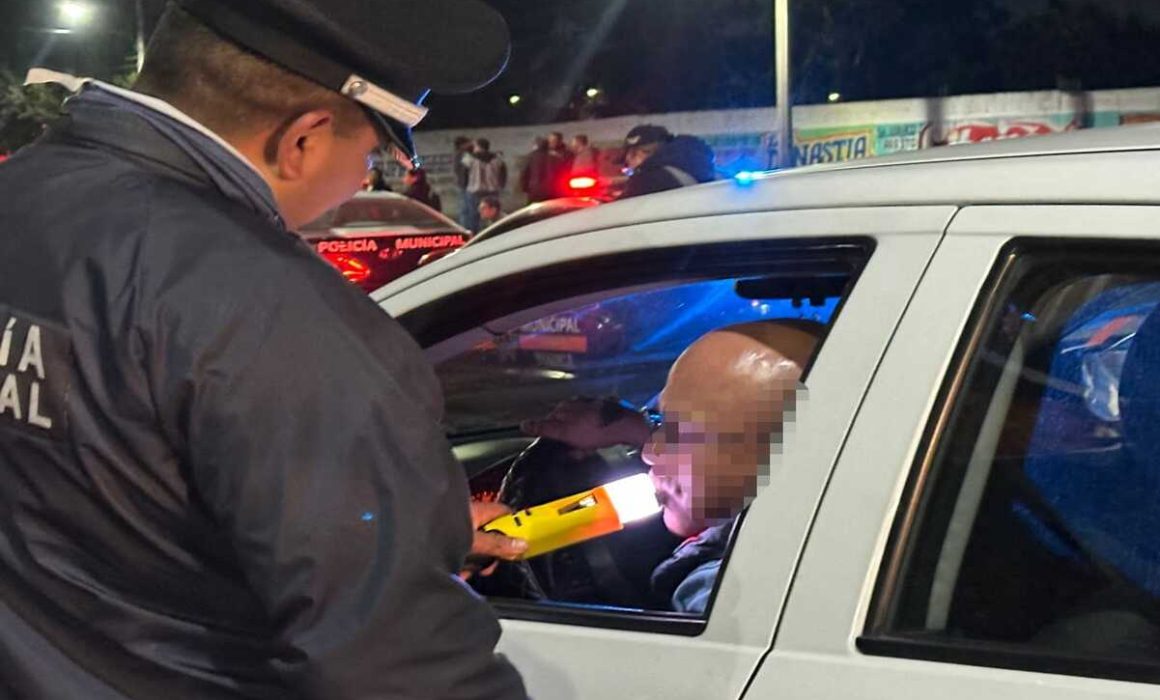 Encarcelan a 36 toluqueños por manejar borrachos