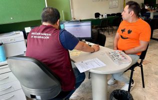Extienden plazo para ponerte al día con tus placas en Edomex