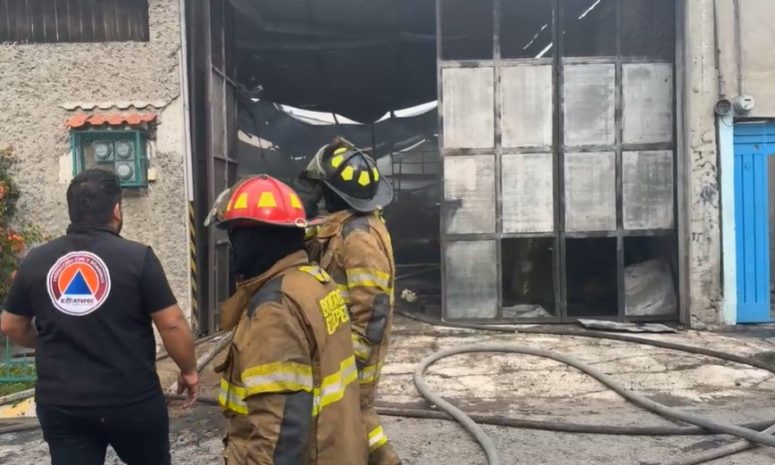 Reportan fuerte incendio en Ecatepec: laboran en la zona