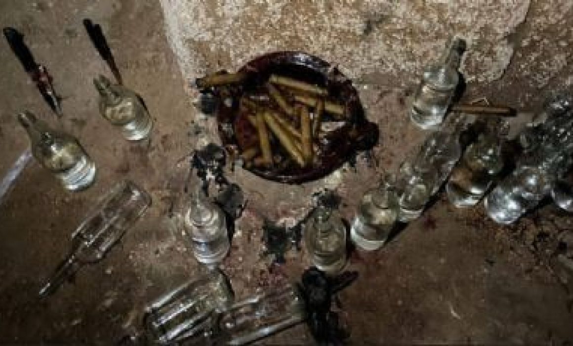 Investigan en Atizapán presuntos rituales con sacrificio de animales en cuevas