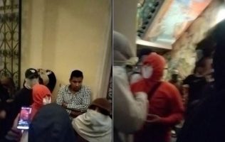 Irrumpen de manera violenta a rectoría para sacar a alumnos del Enjambre