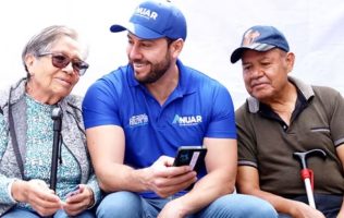 Lleva Anuar Azar atención médica especializada a familias de Atizapán