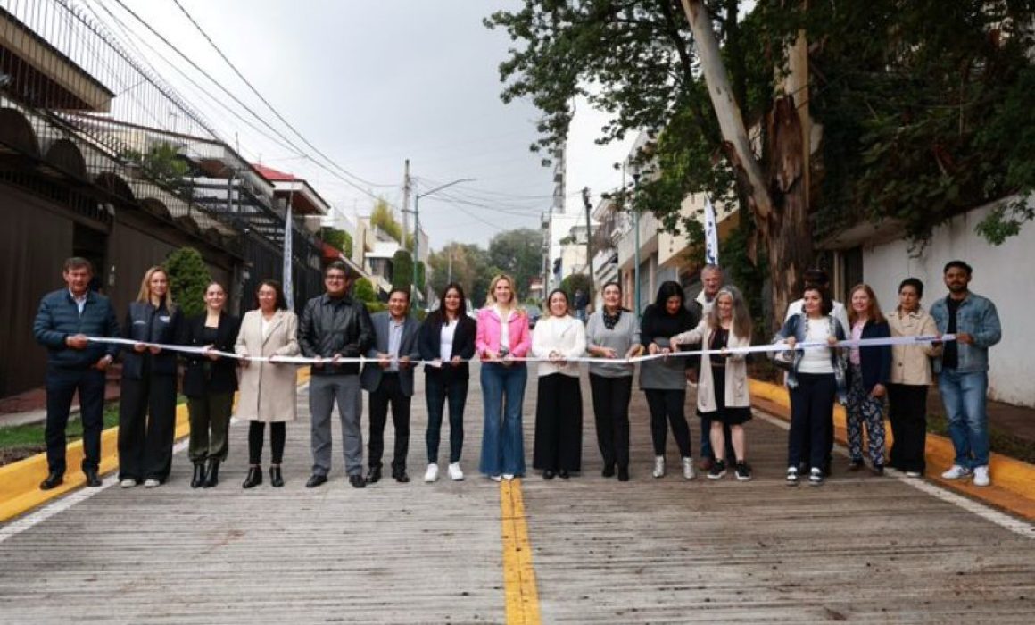 Mejoran vialidad en Lomas de Tecamachalco