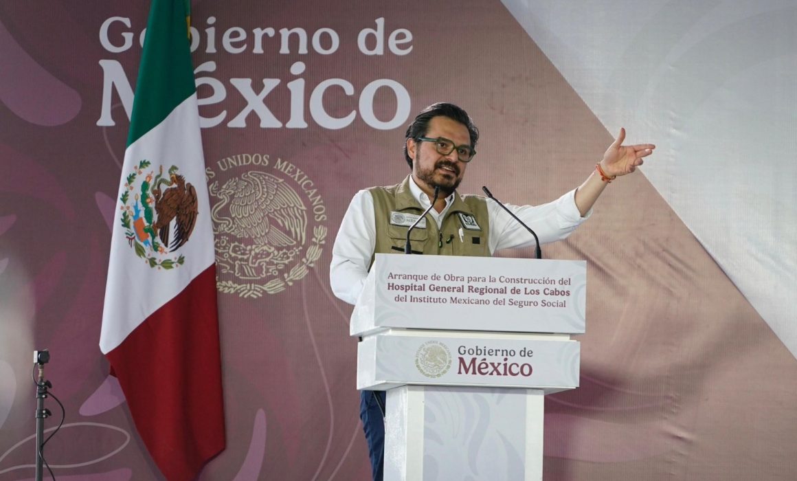 Olvida Zoé Robledo al Estado de México, ni sabanas les envía